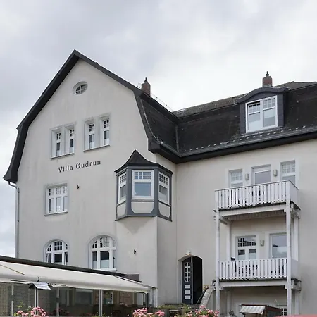 Gudrun - Hohenzollern Apartment